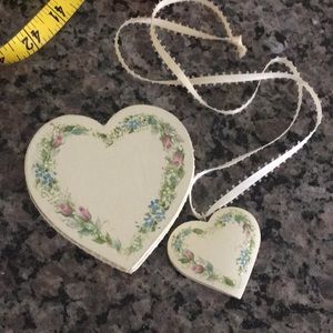 Hand painted wooden box with matching necklace